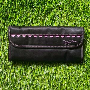 MK signature brush bag.